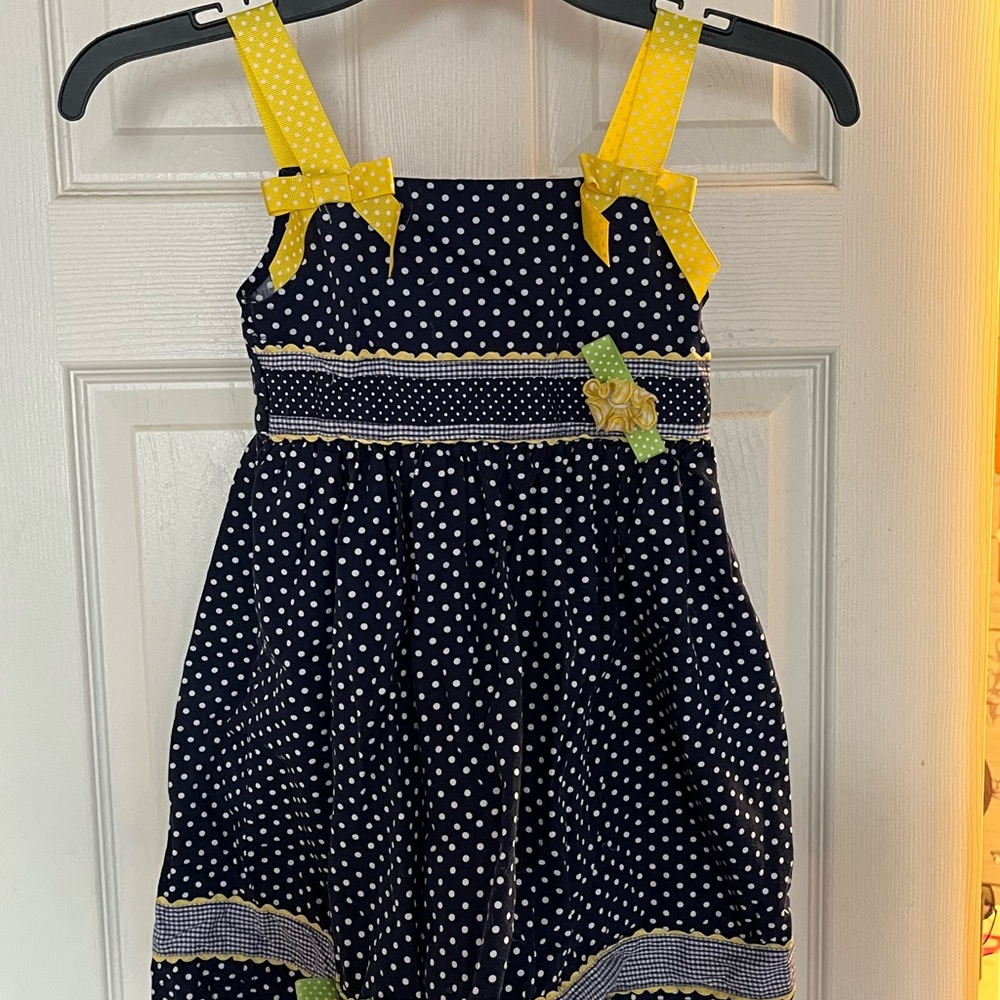 Girls sundress size 6